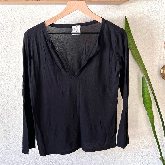 LA VI black top - Picture 1 of 6